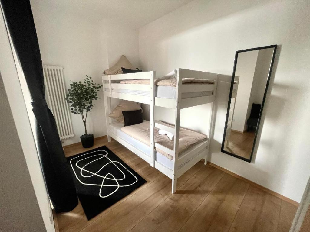 Modern Weser Apartment Bremen