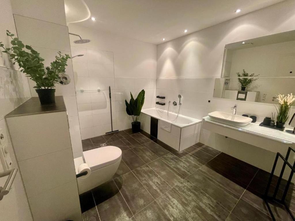 Modern Weser Apartment Bremen